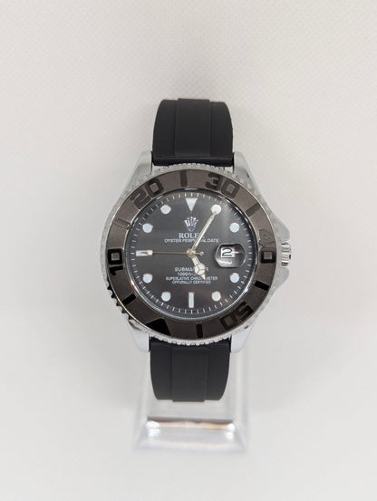 Diver Style Watch, Rotating Bezel, Black Dial & Rubber Strap